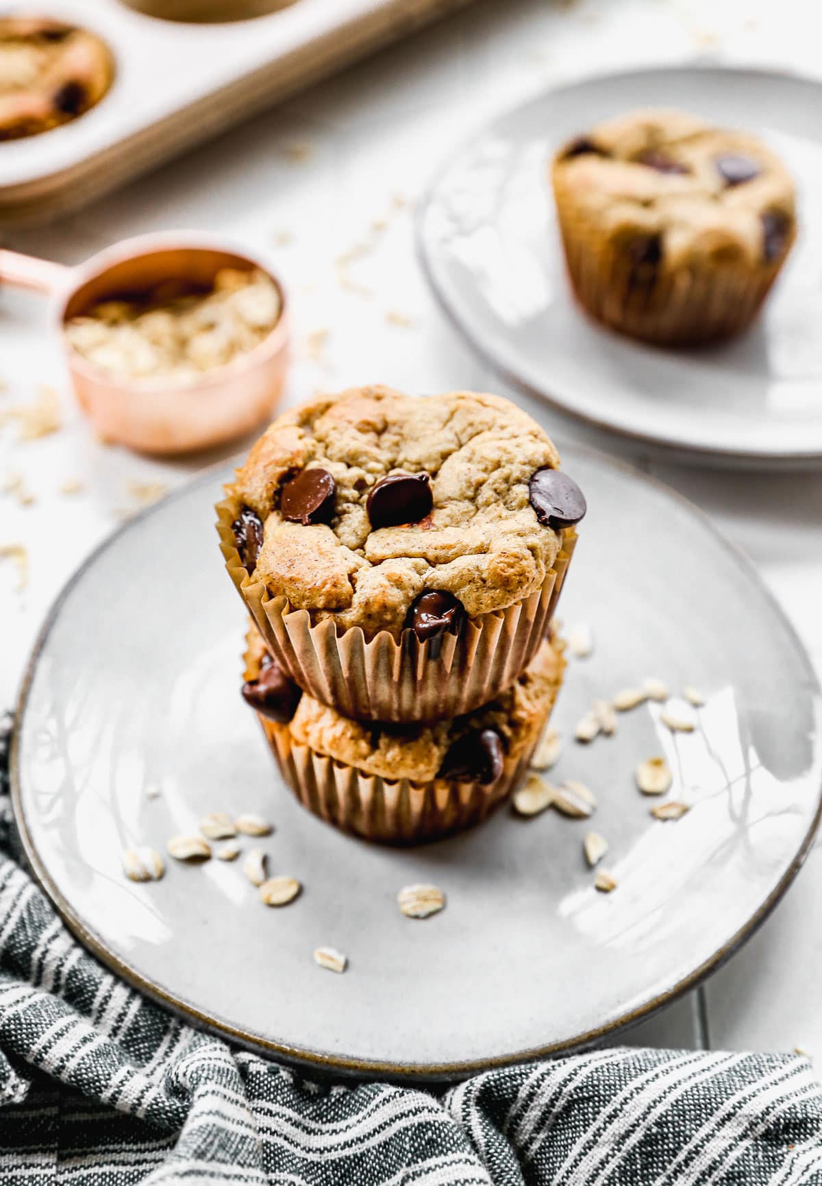 the best banana oatmeal muffins made in a blender