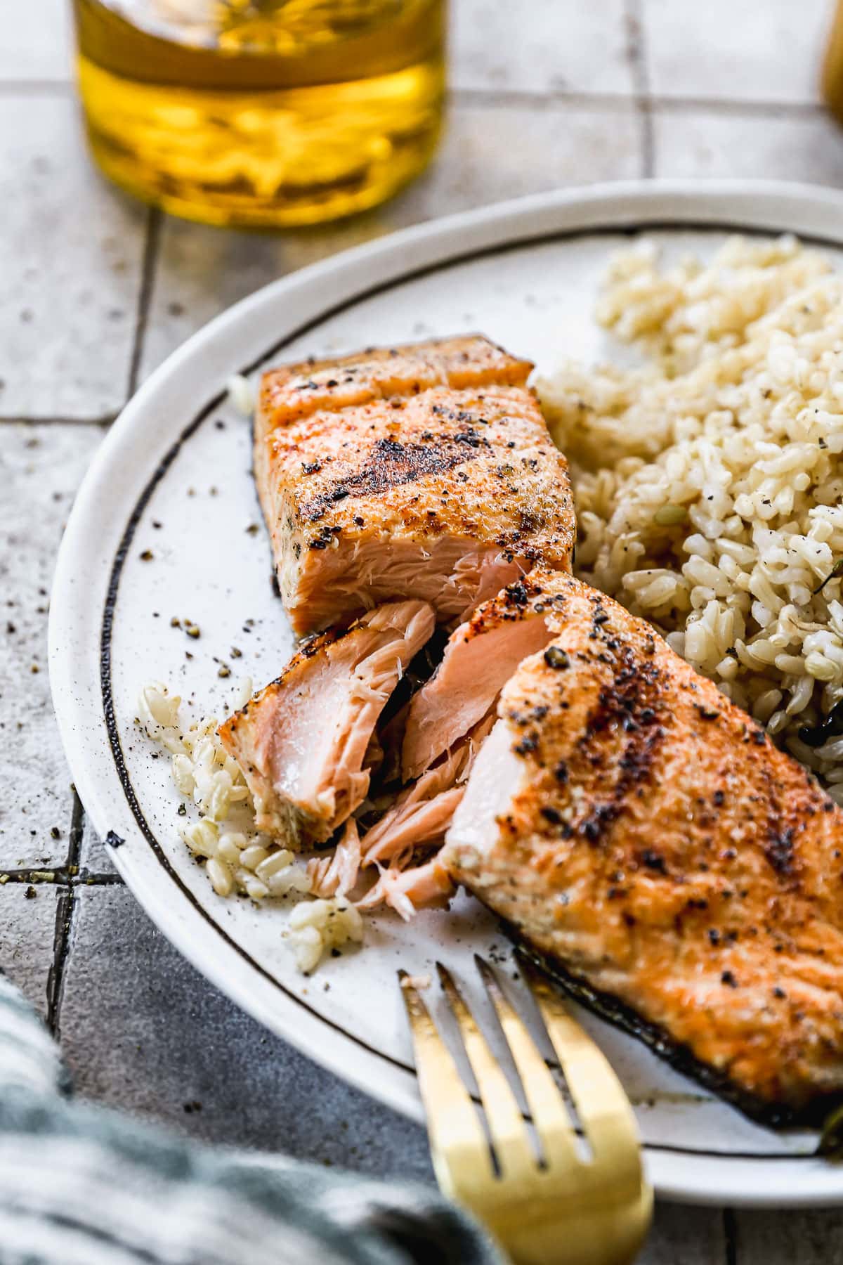 the best grilled salmon on a plate